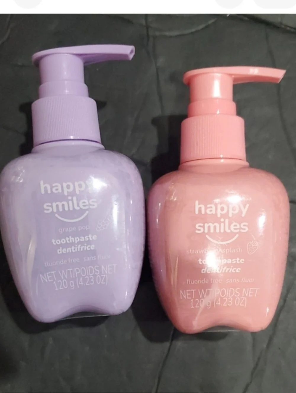 2pack Happy Smiles Grape pop and Strawberry splash mouth spray brand new